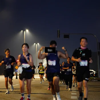 Runner Photo 7434315