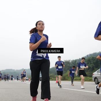 Runner Photo 7434316