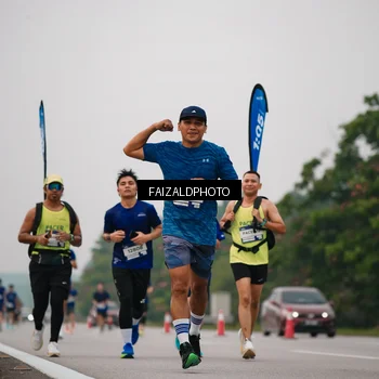 Runner Photo 7434348