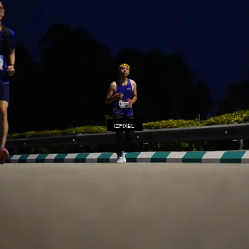 Runner Photo 7434366