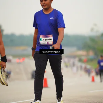 Runner Photo 7434367