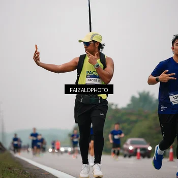 Runner Photo 7434370