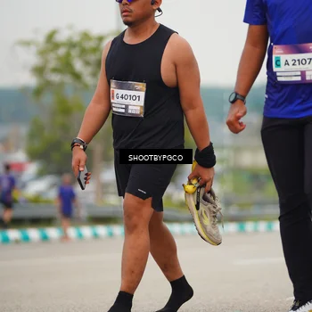 Runner Photo 7434375