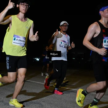 Runner Photo 7434394