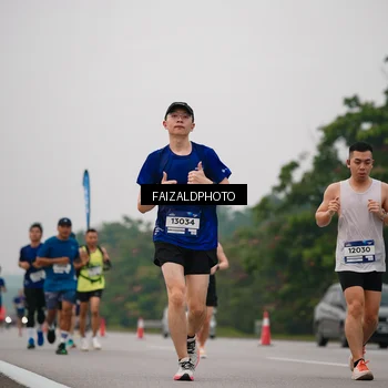 Runner Photo 7434407