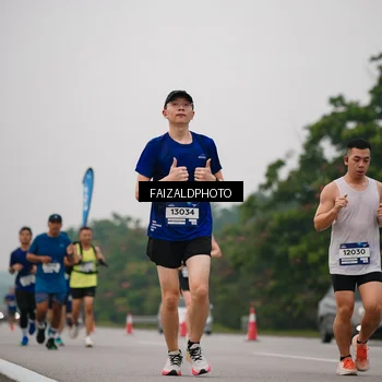 Runner Photo 7434420
