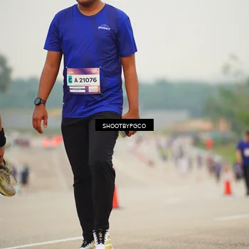 Runner Photo 7434429