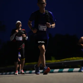 Runner Photo 7434433