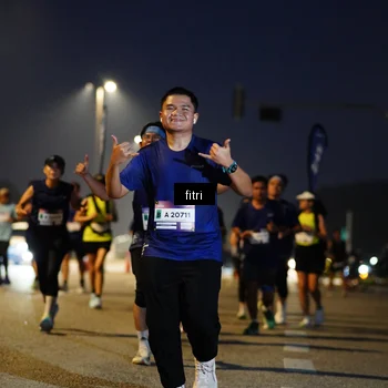 Runner Photo 7434435