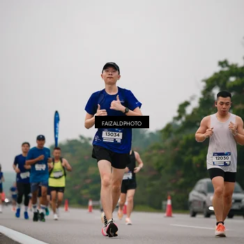 Runner Photo 7434444