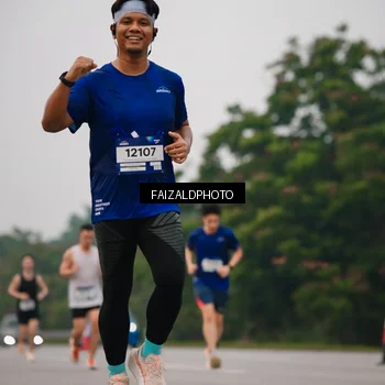 Runner Photo 7434456