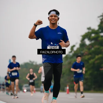 Runner Photo 7434462