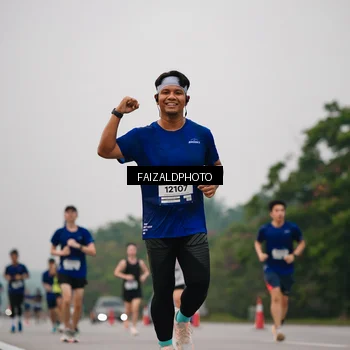 Runner Photo 7434465