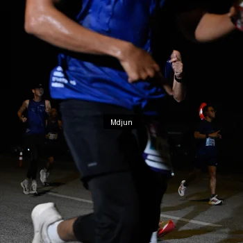 Runner Photo 7434468