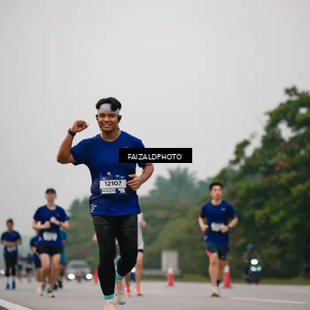 Runner Photo 7434476