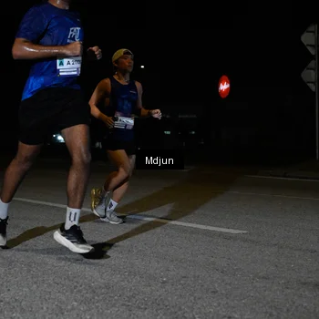 Runner Photo 7434497