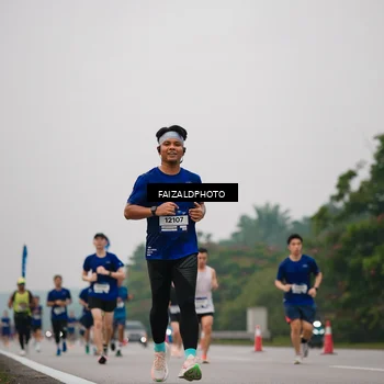 Runner Photo 7434508