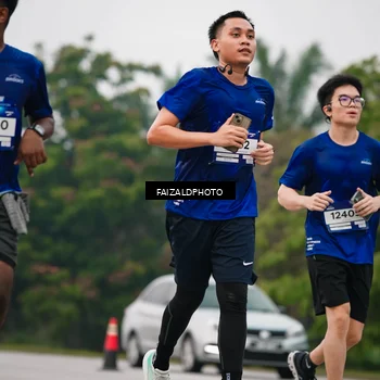 Runner Photo 7434516