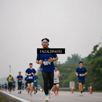 Runner Photo 7434519