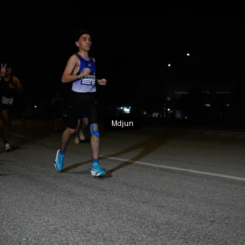 Runner Photo 7434538