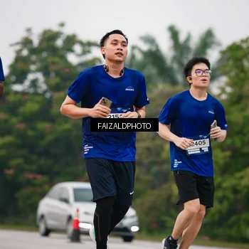 Runner Photo 7434540
