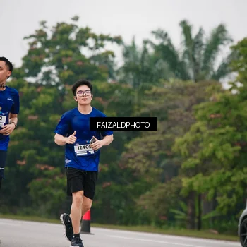 Runner Photo 7434545