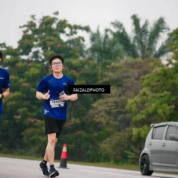 Runner Photo 7434552