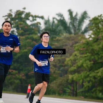 Runner Photo 7434564
