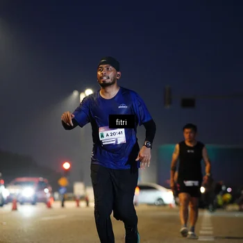 Runner Photo 7434568