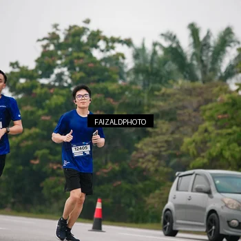 Runner Photo 7434571