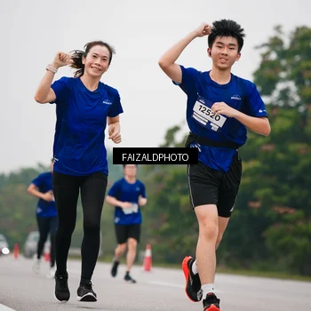 Runner Photo 7434581