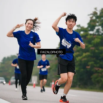 Runner Photo 7434589