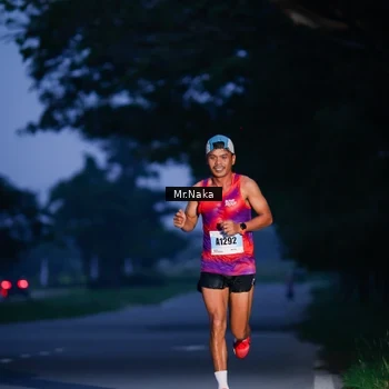Runner Photo 7434602