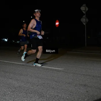 Runner Photo 7434621