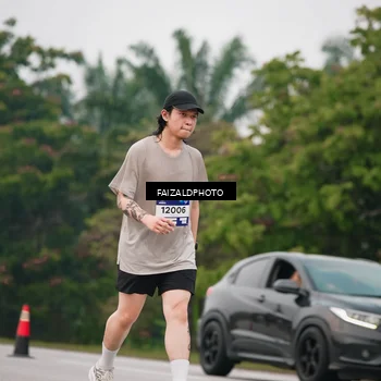Runner Photo 7434627