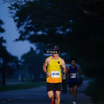 Runner Photo 7434662