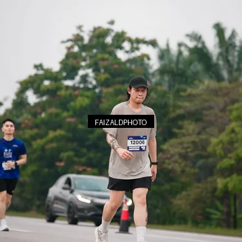 Runner Photo 7434663