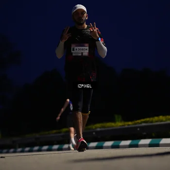 Runner Photo 7434671