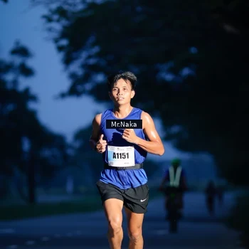 Runner Photo 7434673