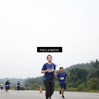 Runner Photo 7434683