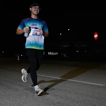 Runner Photo 7434684