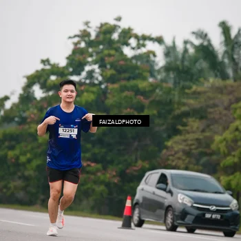 Runner Photo 7434690