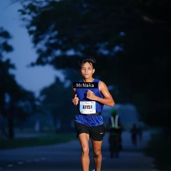 Runner Photo 7434692