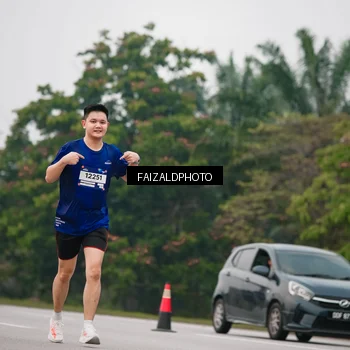 Runner Photo 7434693