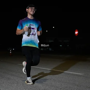 Runner Photo 7434698