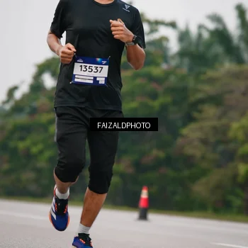 Runner Photo 7434703