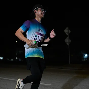 Runner Photo 7434707