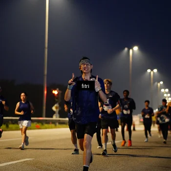 Runner Photo 7434721