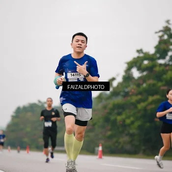 Runner Photo 7434769