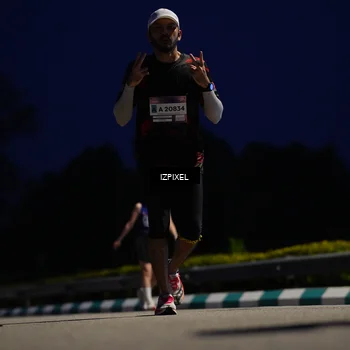 Runner Photo 7434777